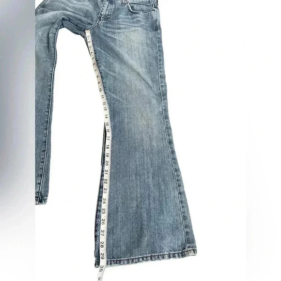 Abercrombie and Fitch Light Wash Bootcut Mid Rise Jeans Women’s size 10S - Picture 12 of 14